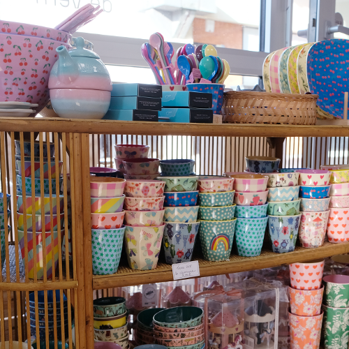 A-propos-Visuel-Univers-colore-Le-Carrousel-de-Vern