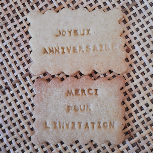 Paniers-gourmands-Le-petit-plus-Biscuits-a-message_Marque-Aux-petites-merveilles_Le-Carrousel-de-Vern